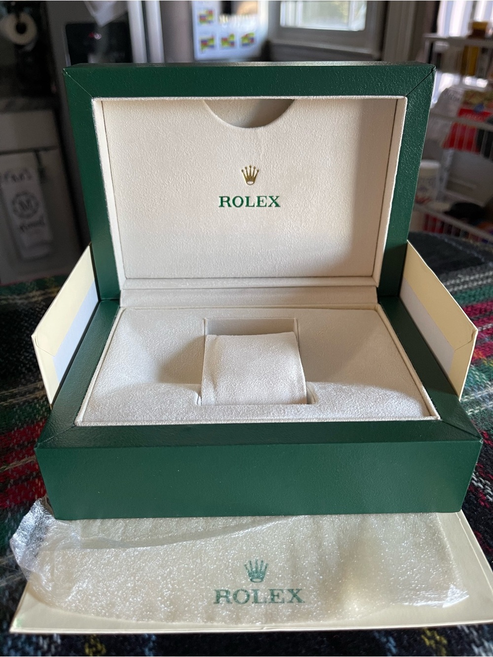 Rolex Outer Box and Presentation/Storage Box - Picture 5 of 6
